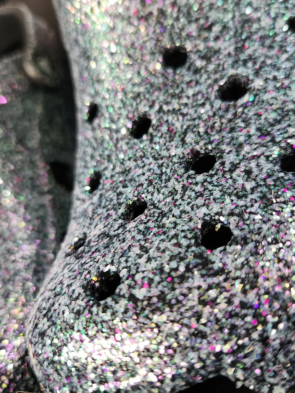 Crocs Classic Glitter Clog Limited Edition - Men’s 8 - 205942-0C4 / WOMENS 10 - Picture 4 of 7